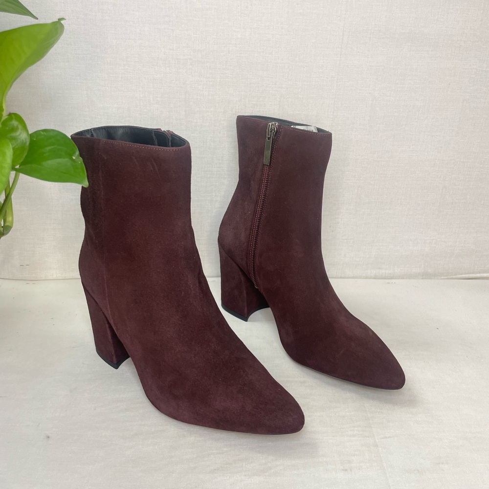 Aquatalia Palomina Ankle Booties inβ Deep Wine 6M - Picture 4 of 11